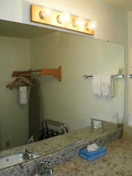 Main Motel - An Independent Magnuson Hotel Ely Εξωτερικό φωτογραφία